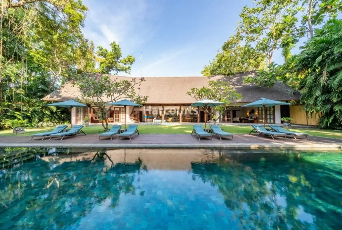 Must See 7 Bed Freehold Villa Estate | Harcourts Purba Bali
