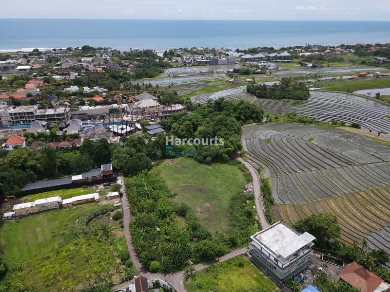 Pererenan Freehold Land with Green Belt Rice Field Views, Bali, Canggu