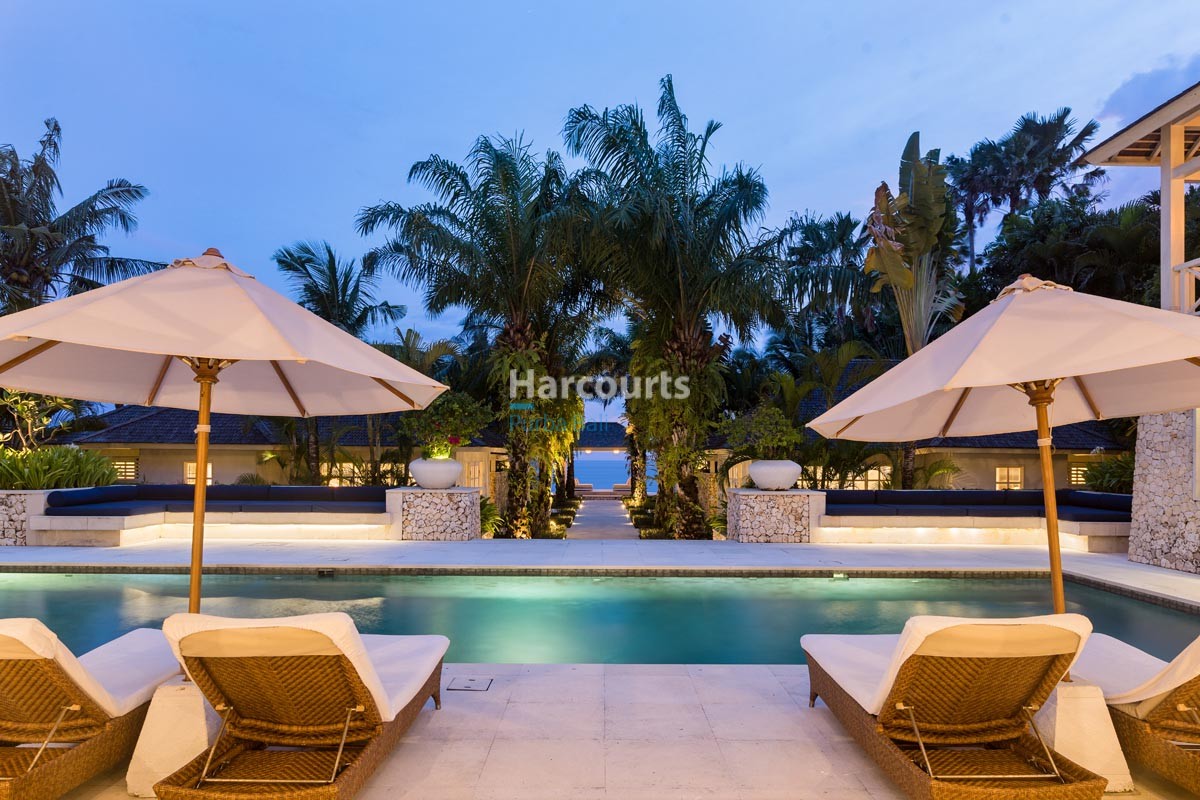 Beachfront Villa in Bali for Sale