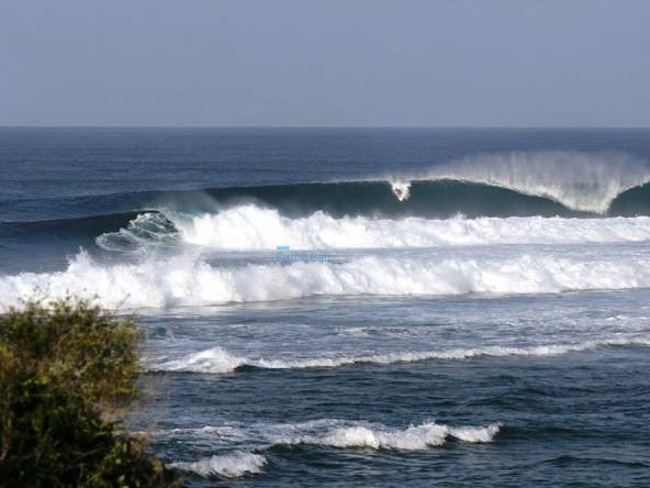 Perfect Surf at Nemberala Rote, buy land