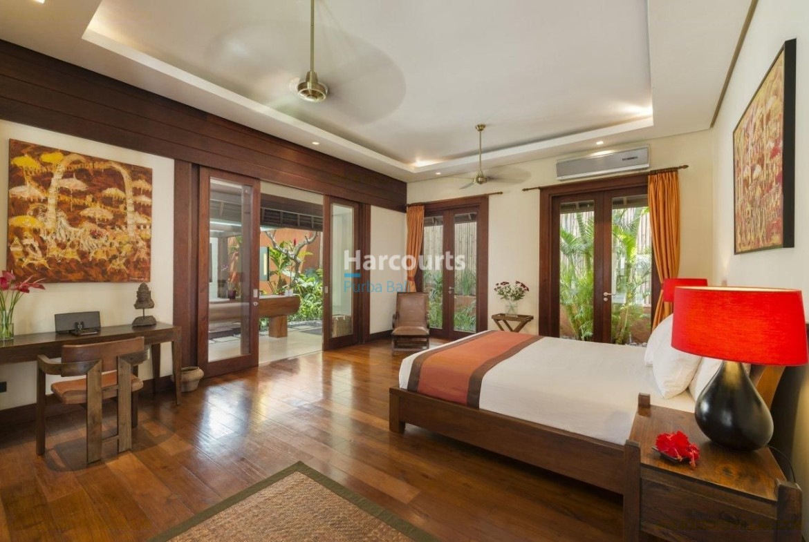 Spacious 4 Bedroom Luxury Villa for Sale in Pererenan, Bali