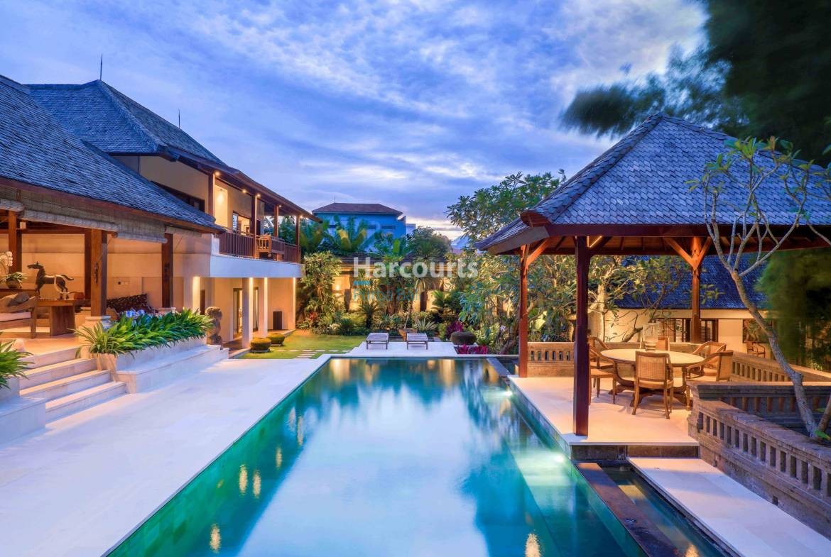 Luxury Villa Bali for Sale in Canggu