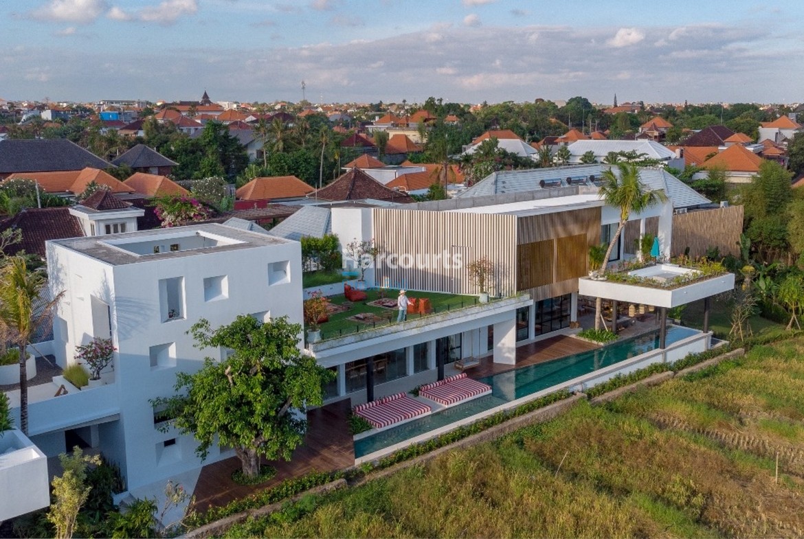 Stunning Haven on the Doorstep of Berawa - Bali Luxury Villa