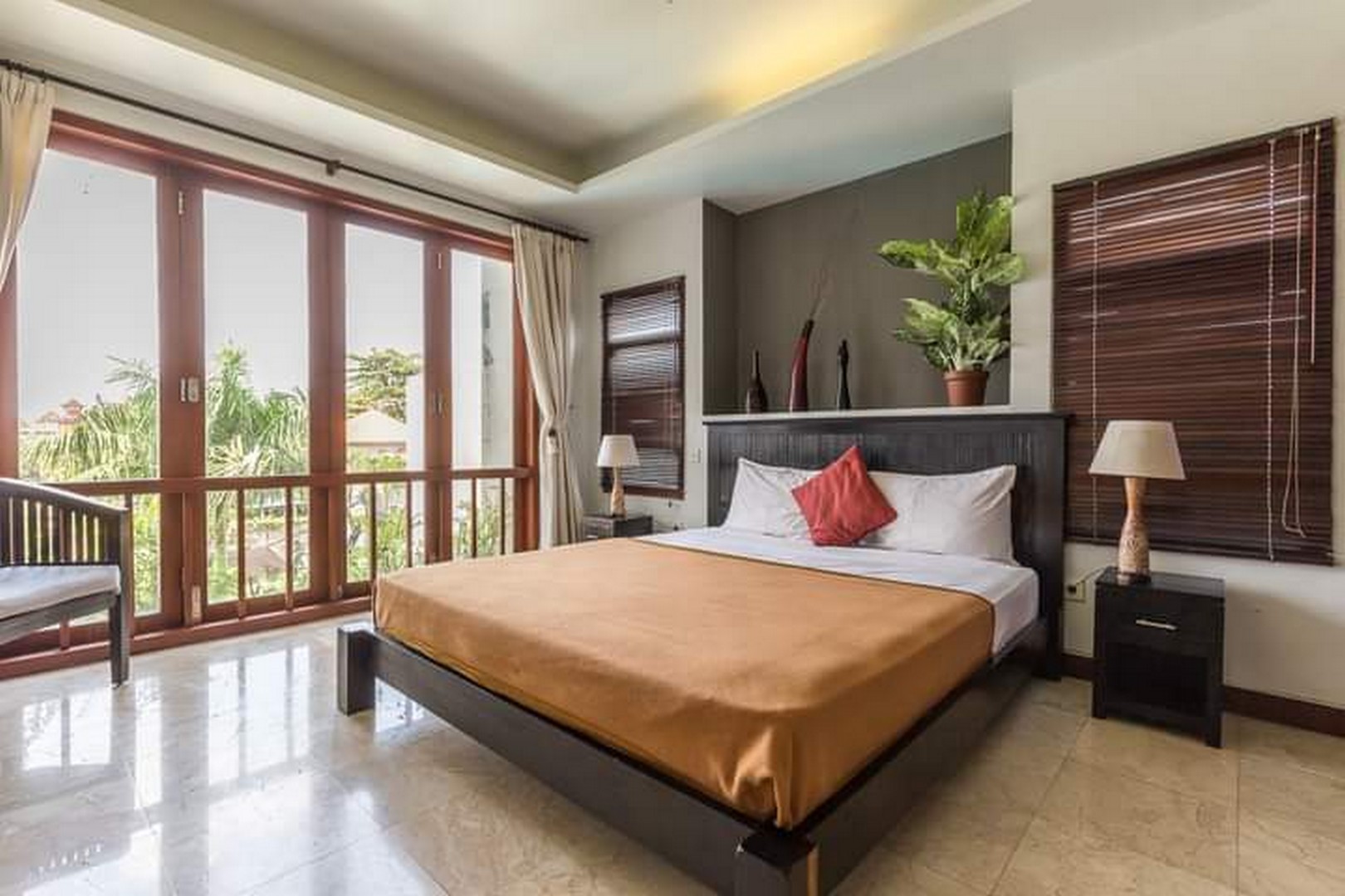 Seminyak Bali 2-Bedroom Apartment in 4 Story Complex