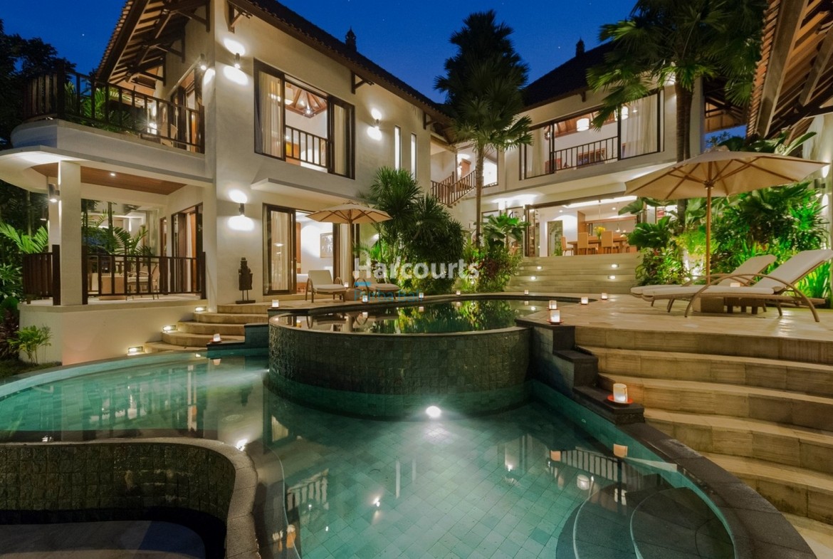 Canggu Bali Luxury Leasehold Property - Tumbak Bayuh Villas