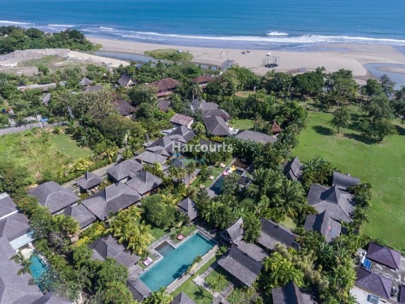 Magnificent 5-Bedroom Joglo Estate - Berawa Luxury Leasehold Villa Bali