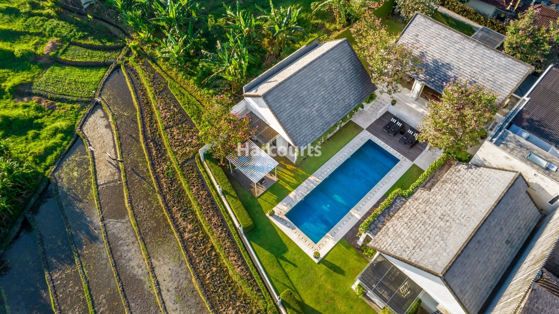 Luxury Modern Colonial Villa With Panoramic Views – Tumbak Bayuh