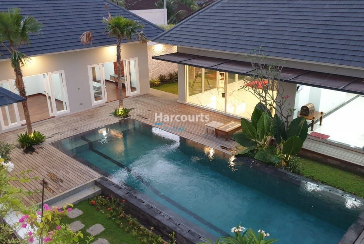 Contemporary Villa in Kerobokan Bali, Gunung Salak
