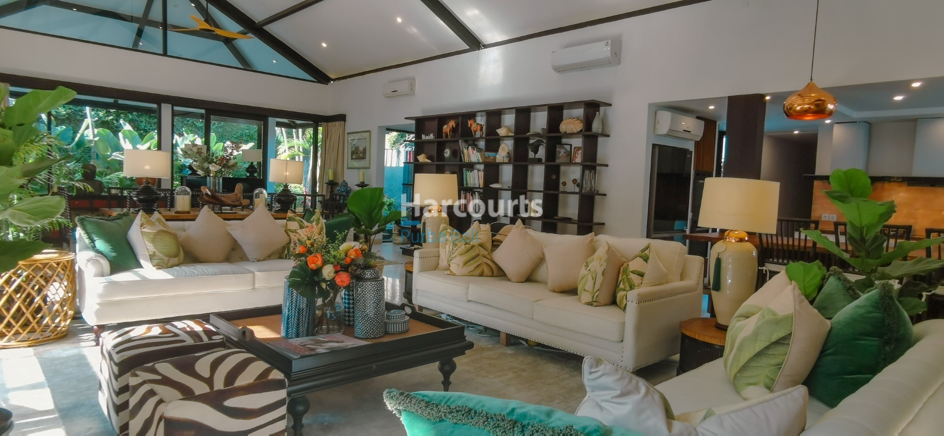 Bali Luxury Villa Rental Kerobokan - 5-bedroom