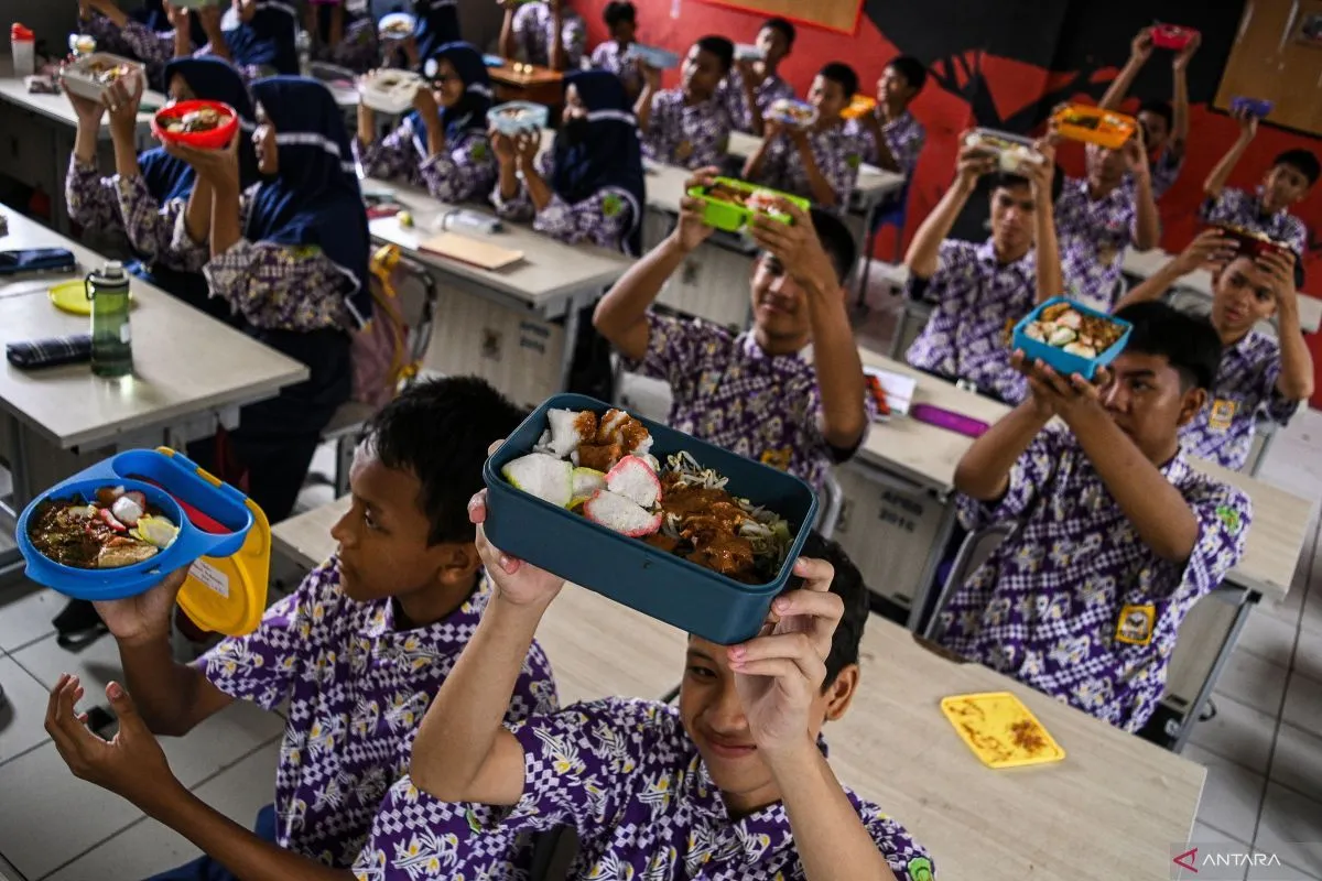 prabowo new school meal program