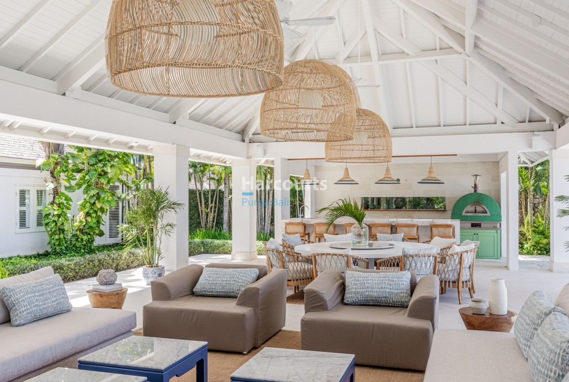 Exploring the Lifestyle Benefits of Owning a Villa in Seminyak