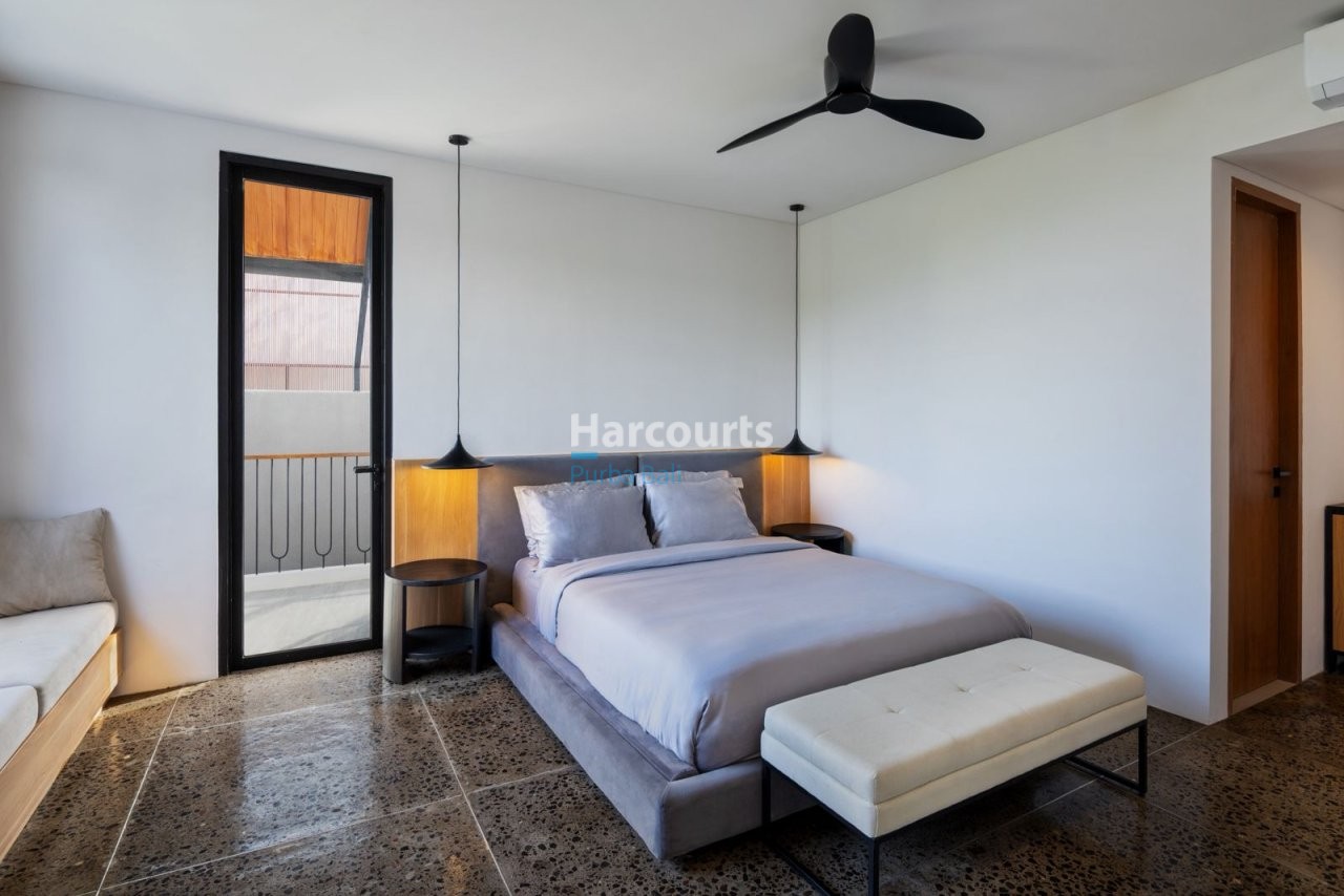 Set Growing Neighborhood Melasti Holiday Rental