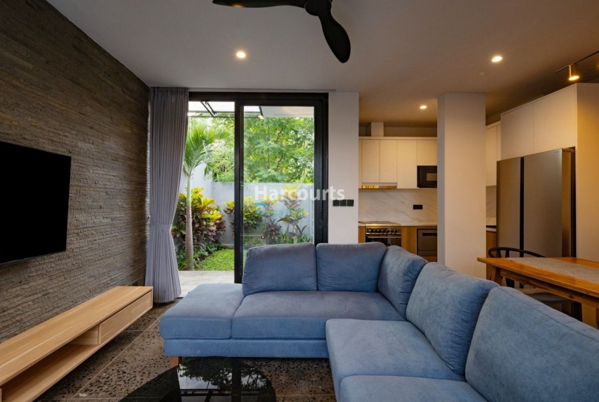 Set Growing Neighborhood Melasti Tropical Modern