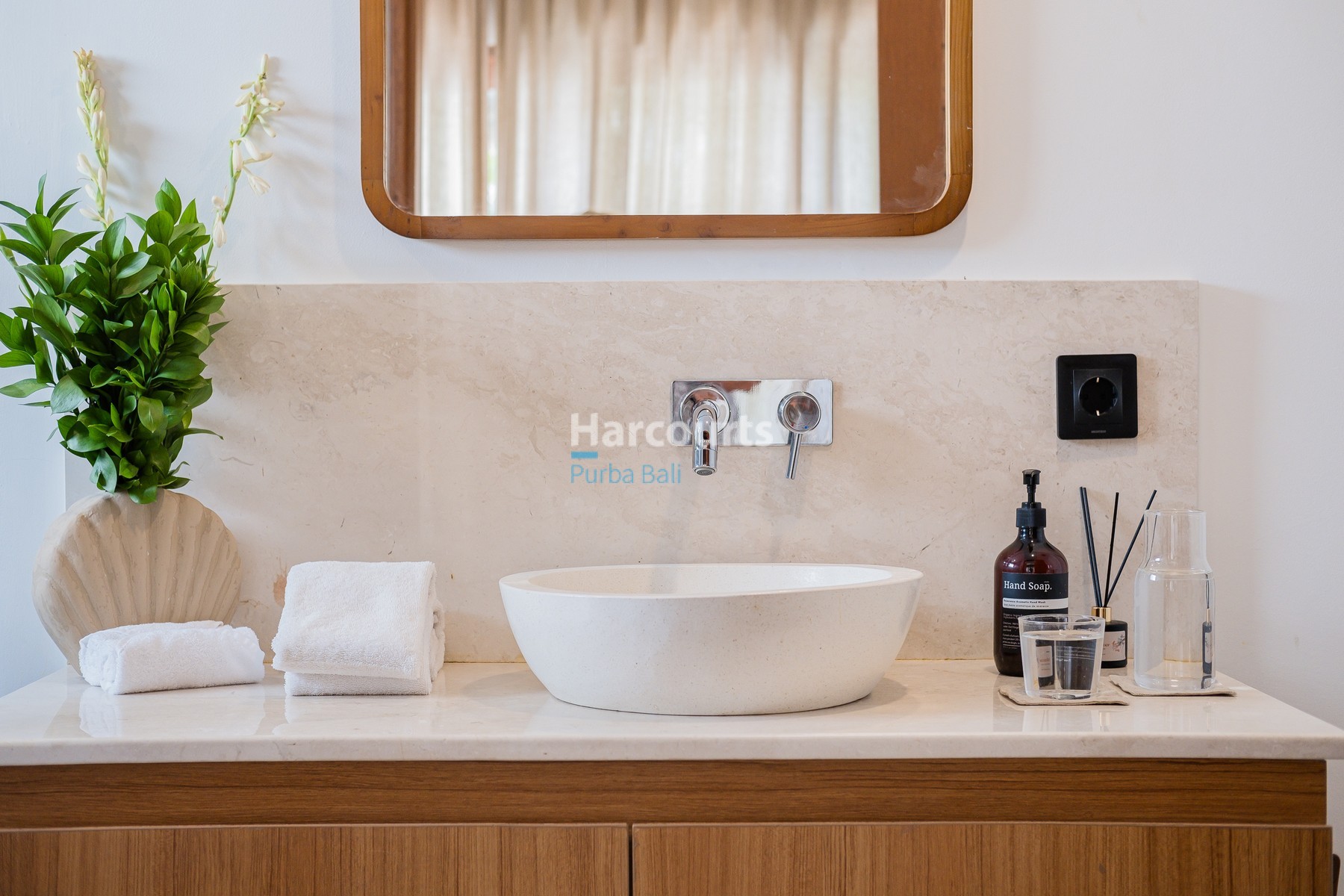 Bingin treetops villa for lease in Bali