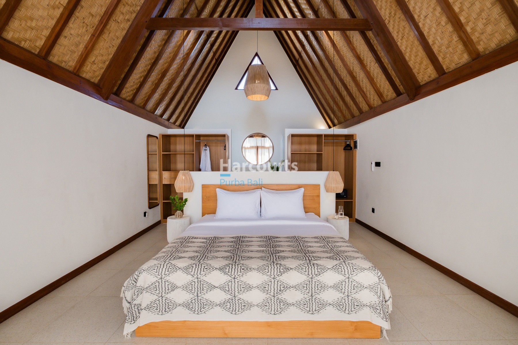 Bingin treetops villa for lease in Bali