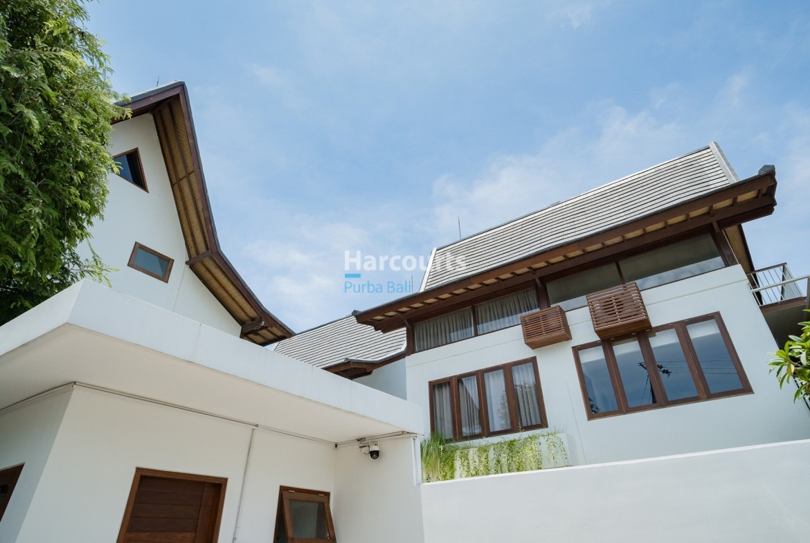 Bingin treetops villa for lease in Bali