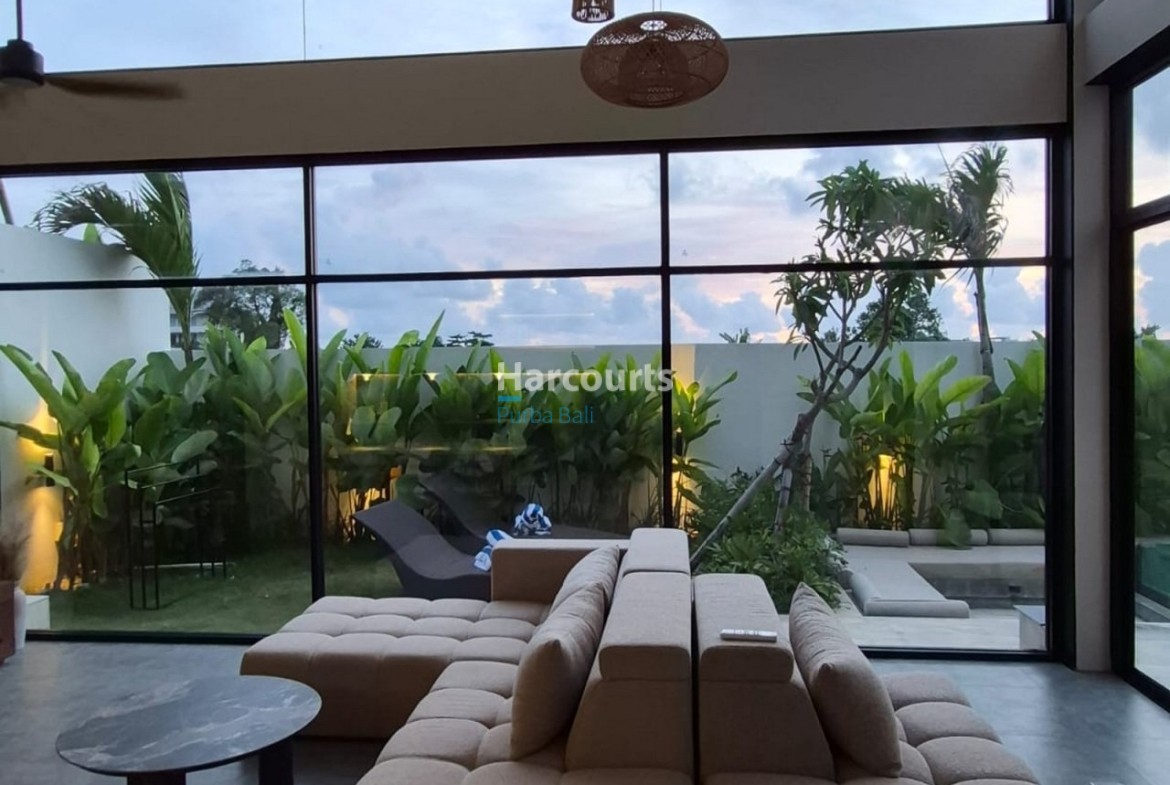 Located Beautiful Surroundings Pantai Luxury Living