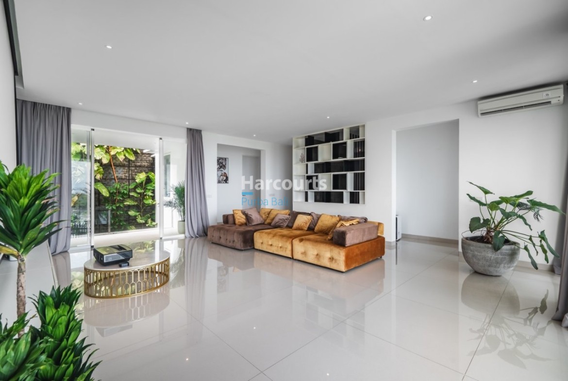 Perched Elegantly Balis Bukit Luxury Living