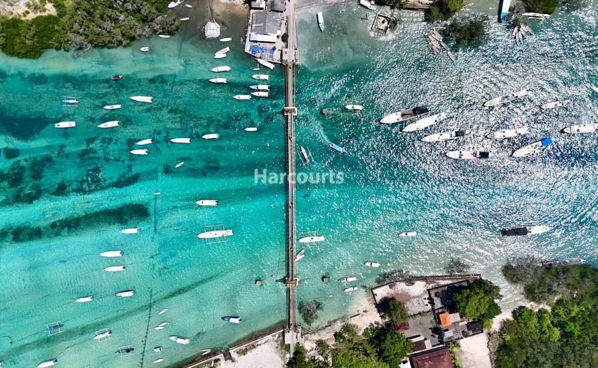 Amazing Ceningan Durable Pool