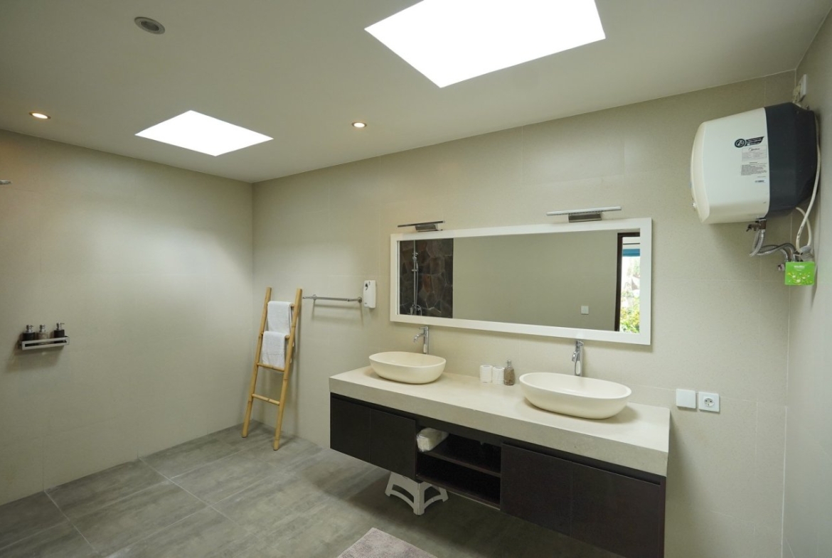 Luxury Heart Mediterranean Units Pool Garden