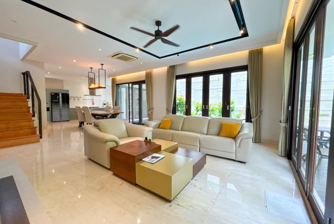 Cozy Sofa Living Viewing Luxury Ample