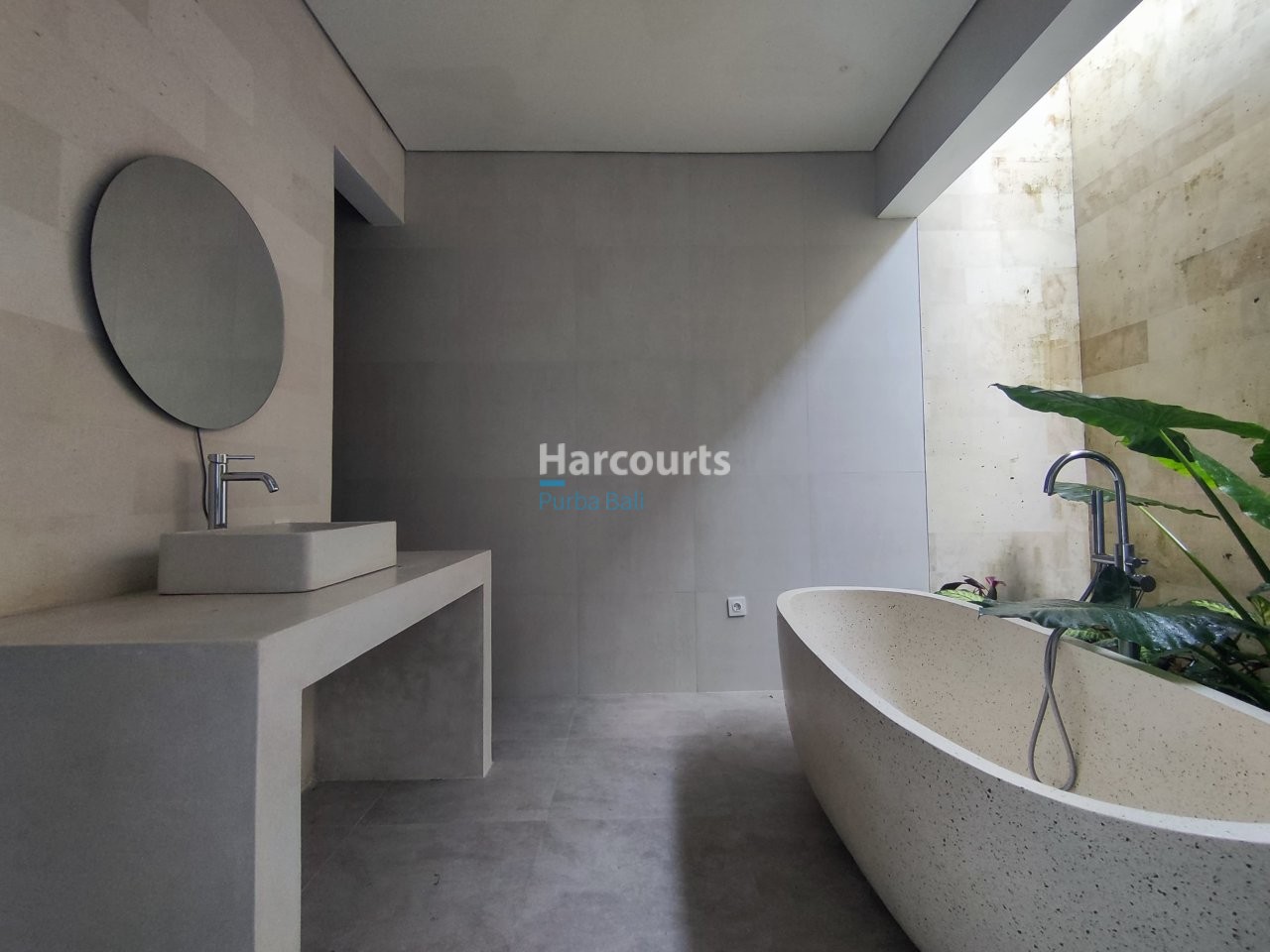 Green Flows This Investment Pool