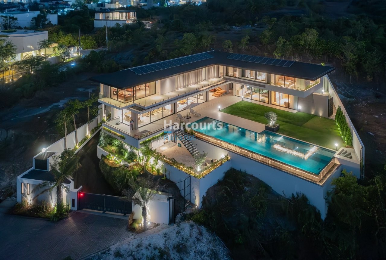 Nestled Prestigious Hills Ungasan Luxury Living