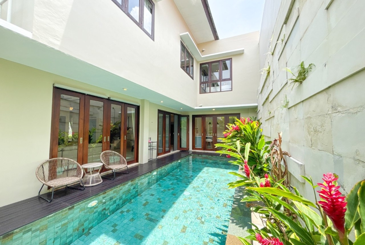 Private Interiors Semi Outdoor Milik Balinese Beneath