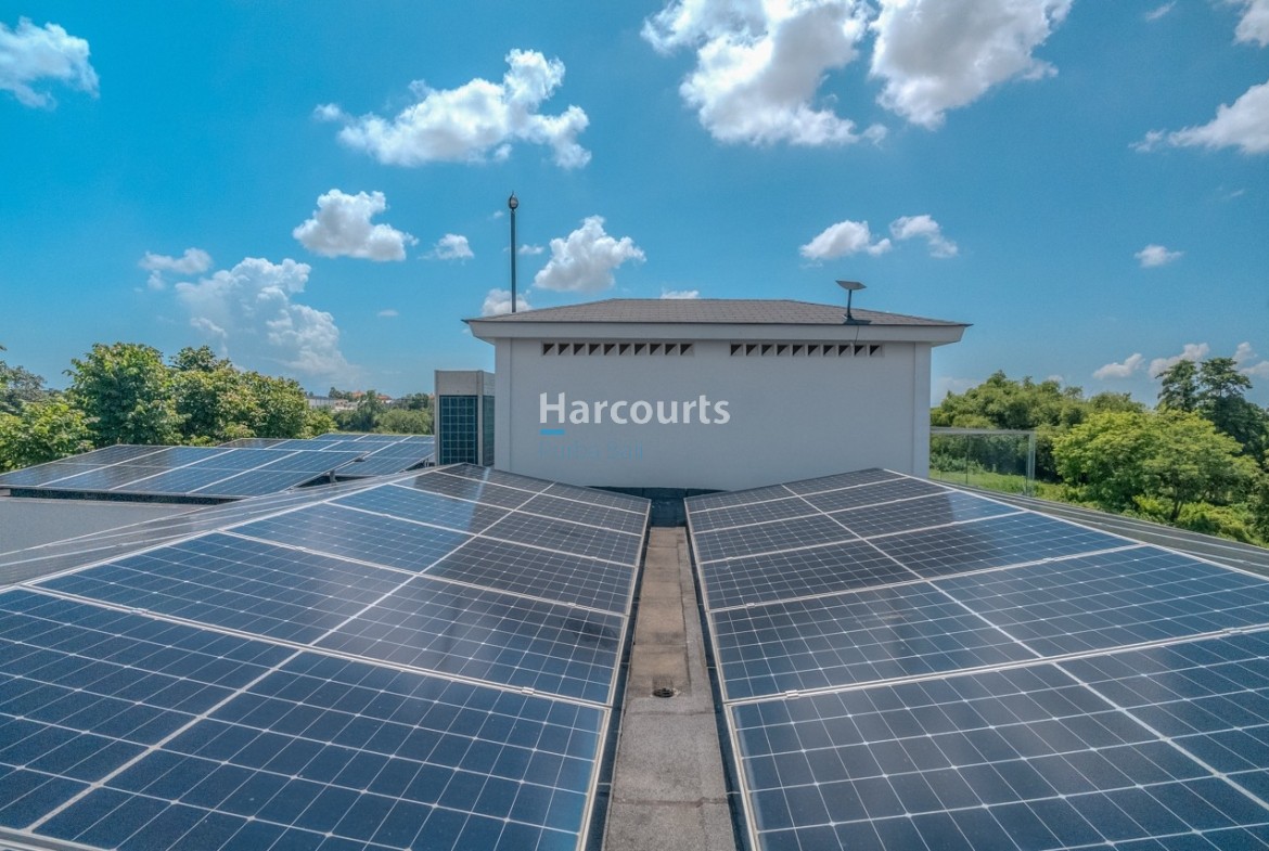 29 Tech Solar Roof 2 Reedit Large