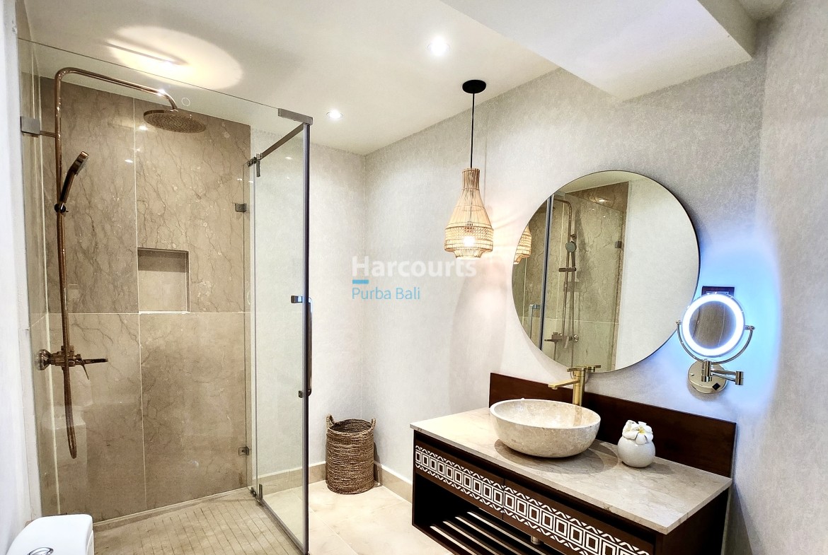 opportunity-purchase-freehold-resort-tropical-modern