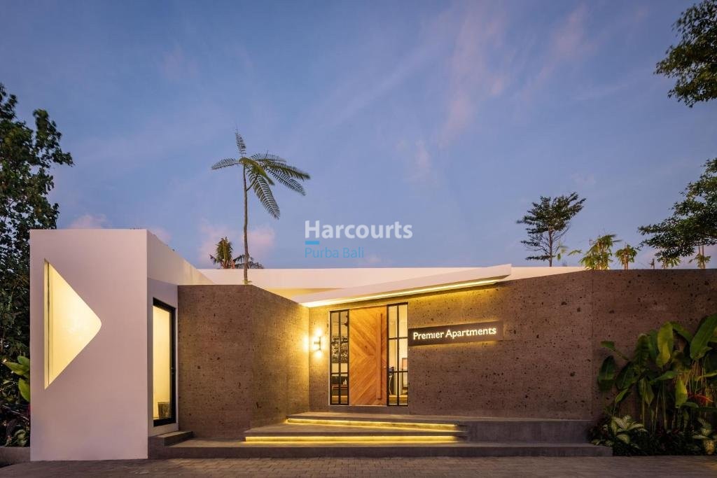 Babakan Canggu Apartment Concrete Facade Premier Apartments Signage