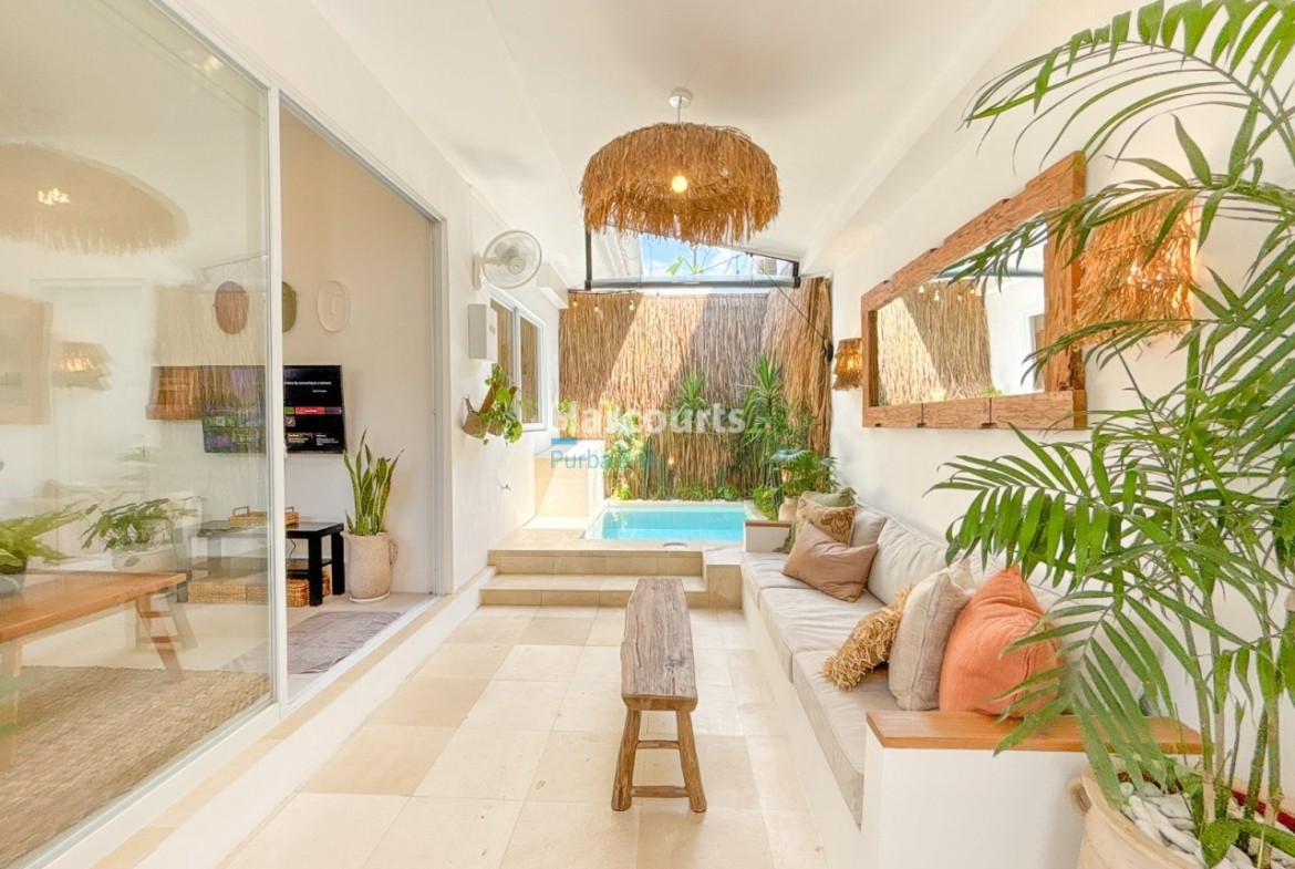 Berawa Villa Leasehold Plunge Pool Woven Rug Outdoor Living