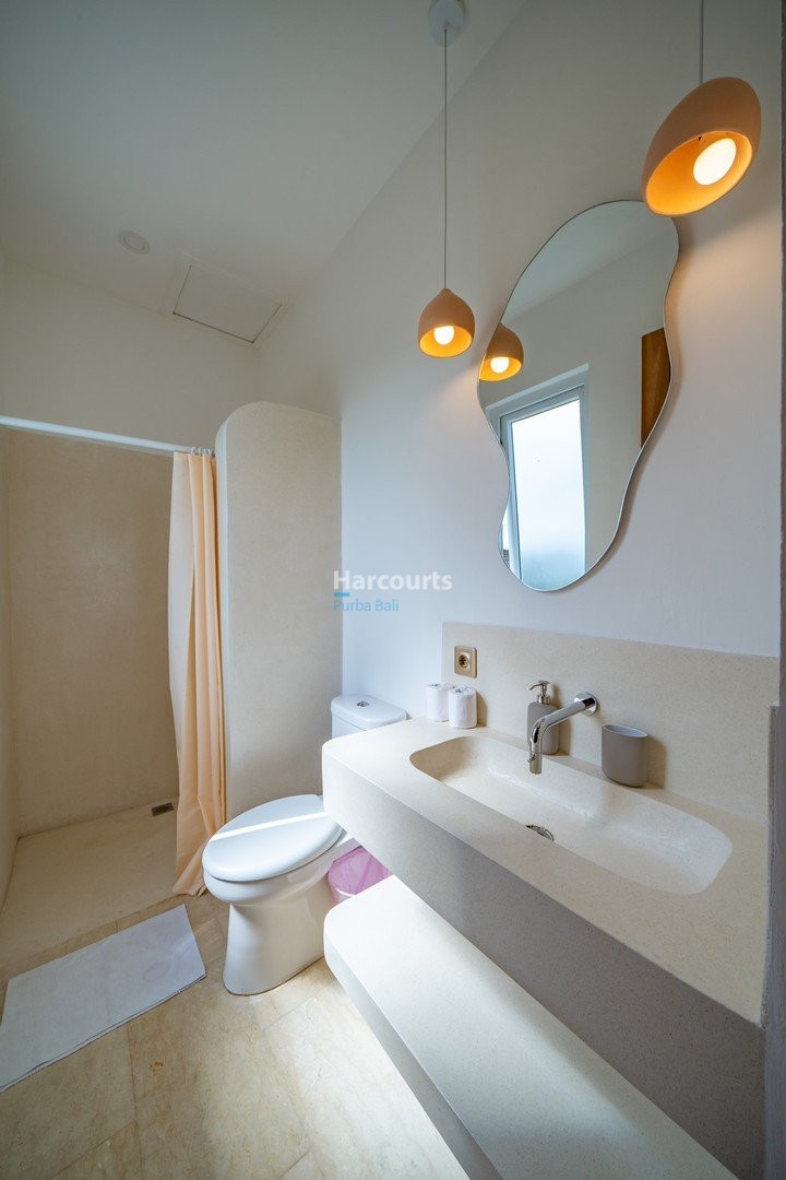 Canggu Kayu Tulang Apartment Bathroom Modern Minimalist Sink