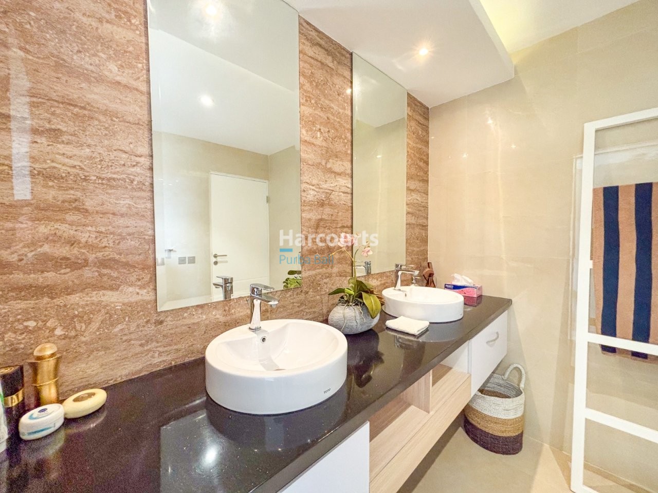 Nestled Tranquil Umalas This Freehold Ownership