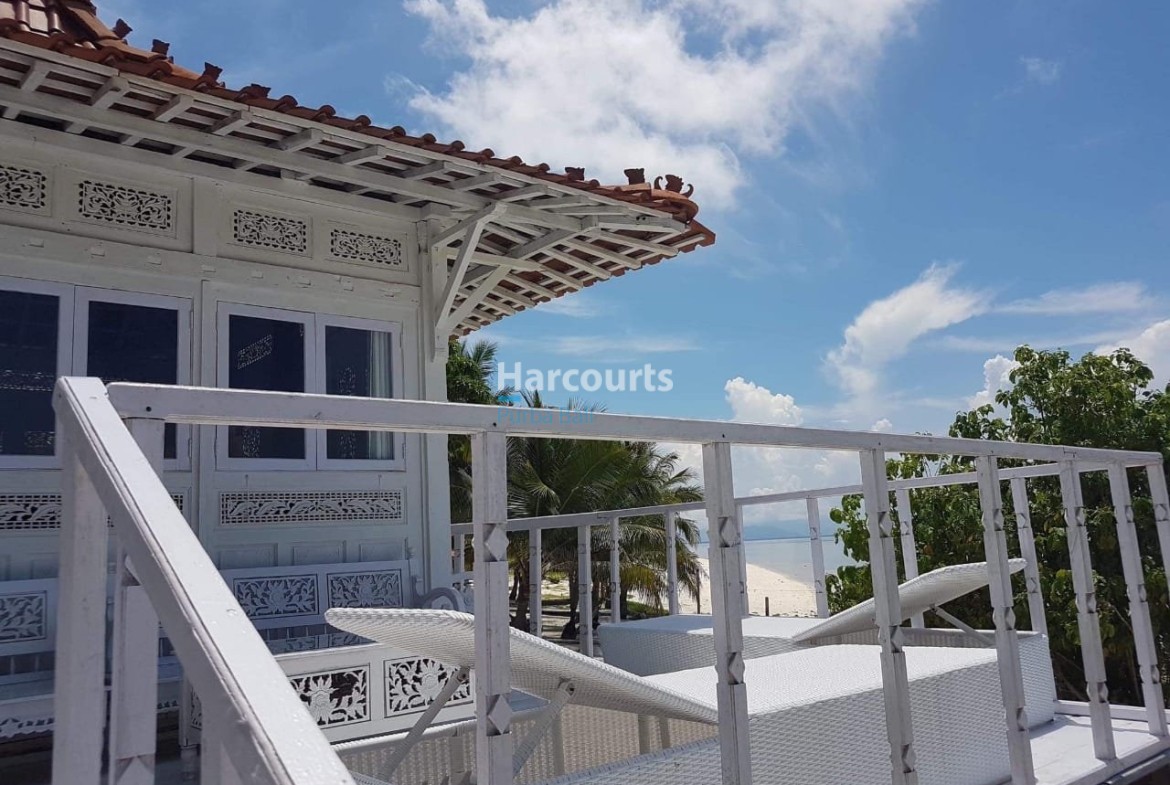 Set Within Unspoiled Coastal