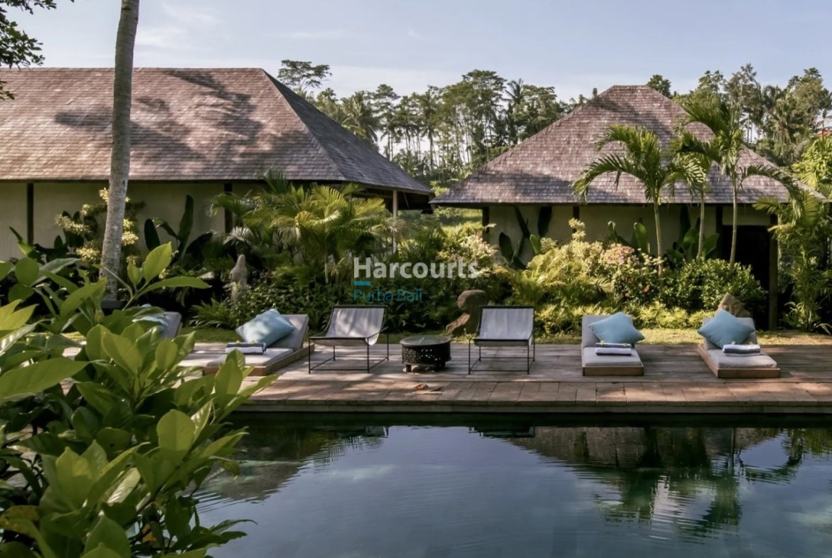 Located Historic Tranquil Enclave Leasehold Ownership