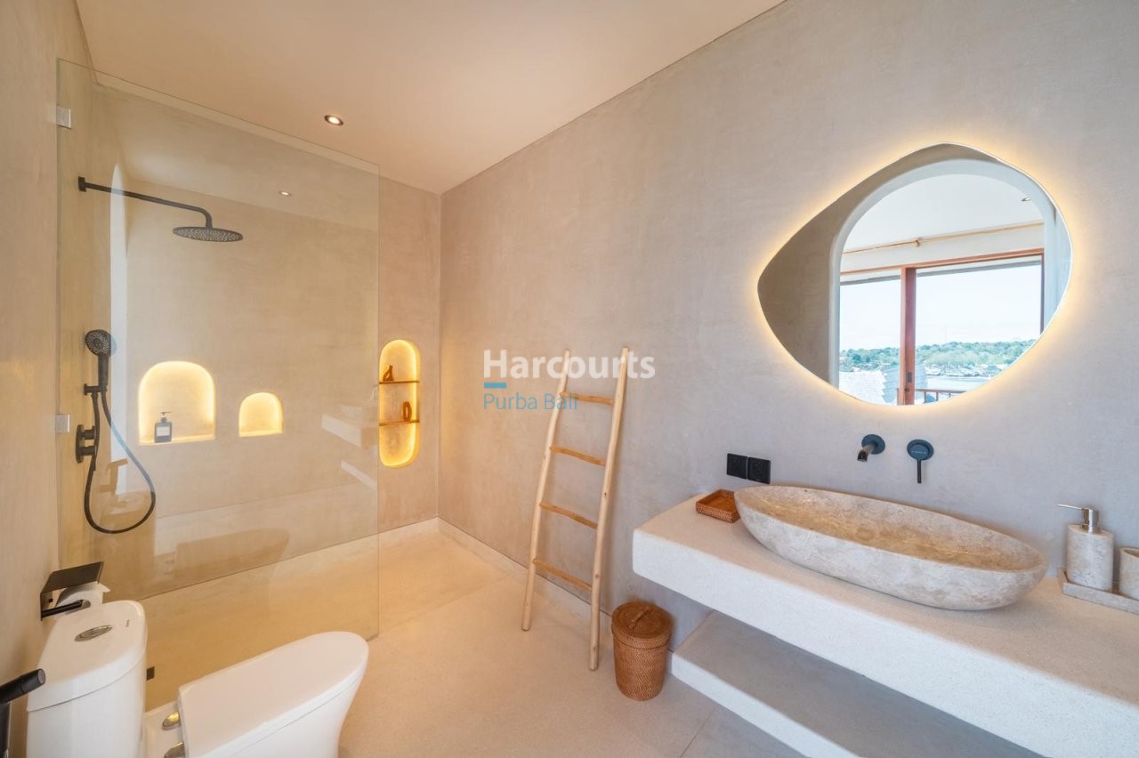 Lucrative Opportunity Enter Soaring Bali Home