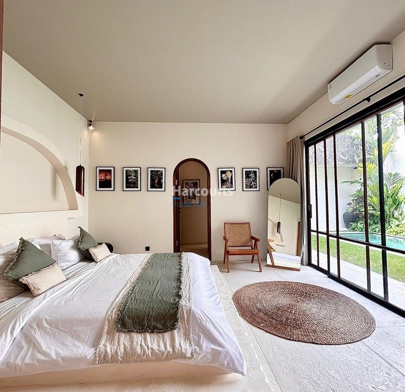 Set Quiet Sought After Enclave Property Investment