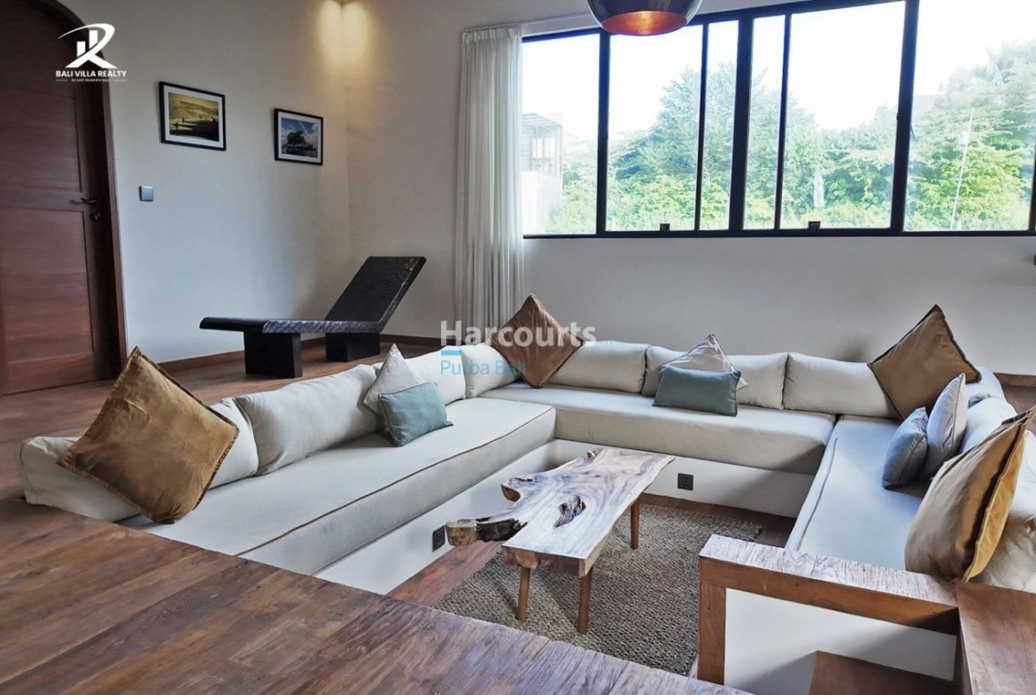 Set Sought After Umalas This Leasehold Opportunity