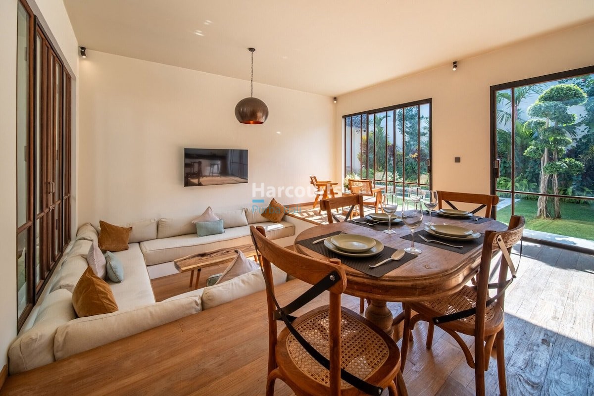 Set Sought After Umalas This Leasehold Ownership