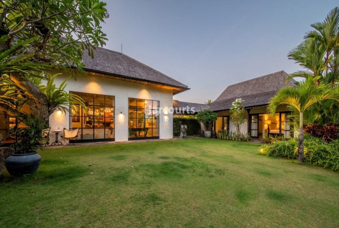 Set Tranquil Heart Umalas For Sale