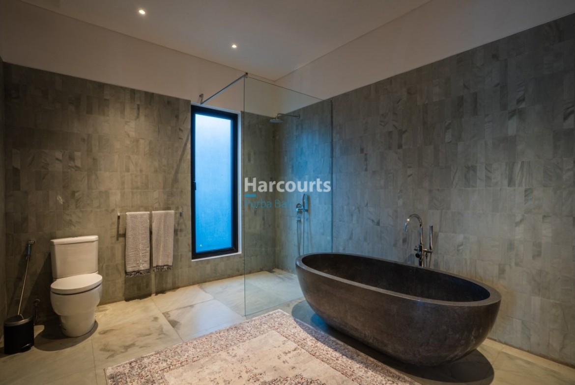 Set Tranquil Tiying Tutul Property Investment