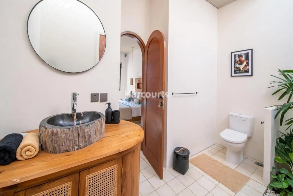 Situated Desirable Umalas This Leasehold Opportunity