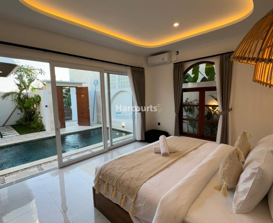 Located Peaceful Emerging Enclave Luxury Living