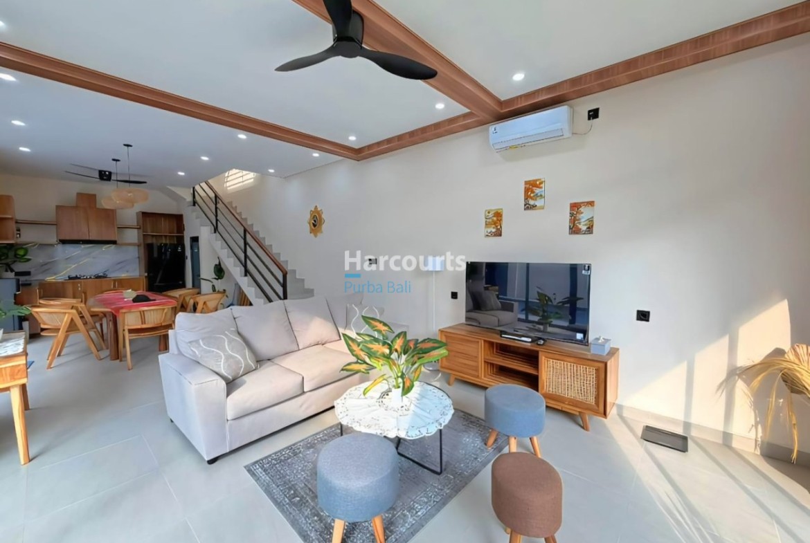 Located Sought After Coastal Town Freehold Ownership