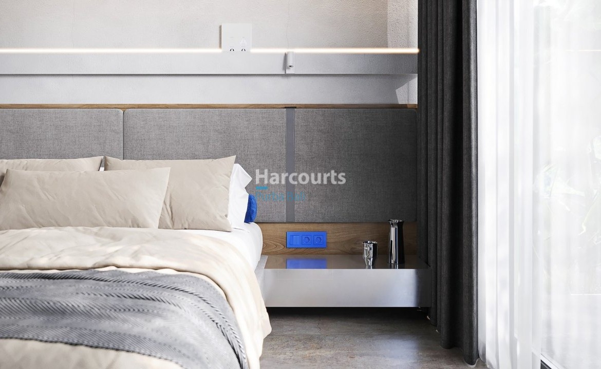 Set Creative Coastal Hub Swimming Pool