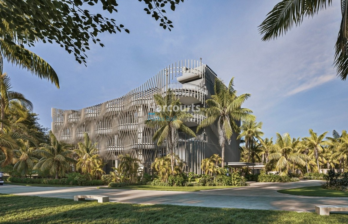 Set Emerging Nyanyi Coastline Tropical Modern