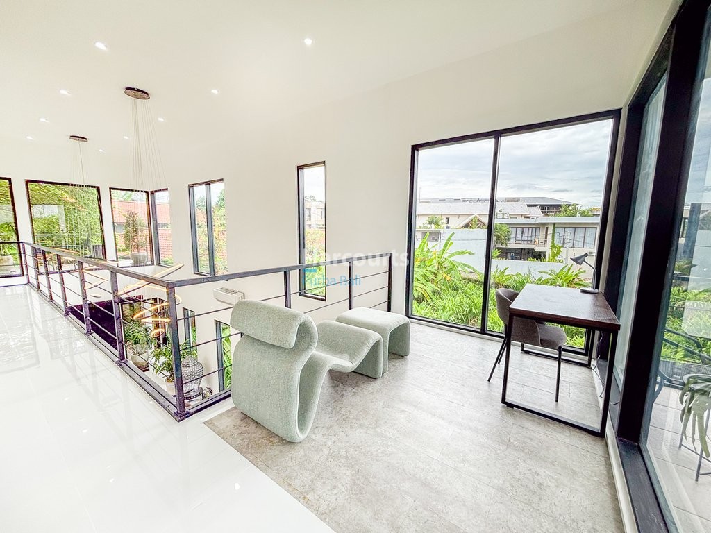 Set Peaceful Tumbak Bayuh Swimming Pool