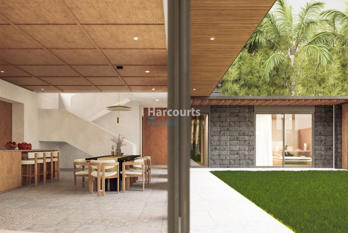 This Luxurious Four Bedroom Freehold Luxury Living