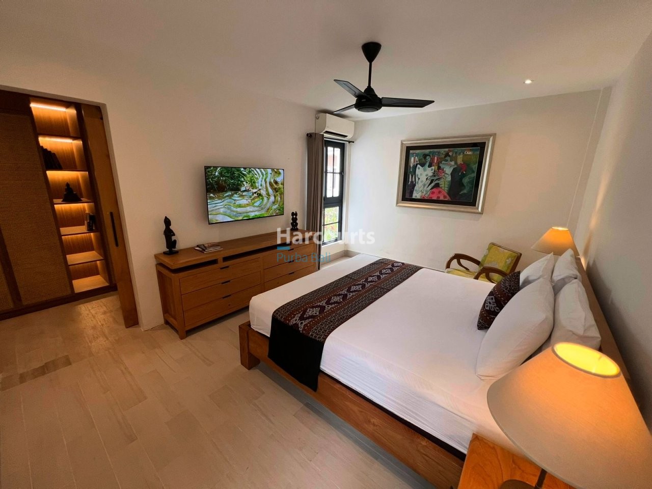 This Spacious Town House Property Investment